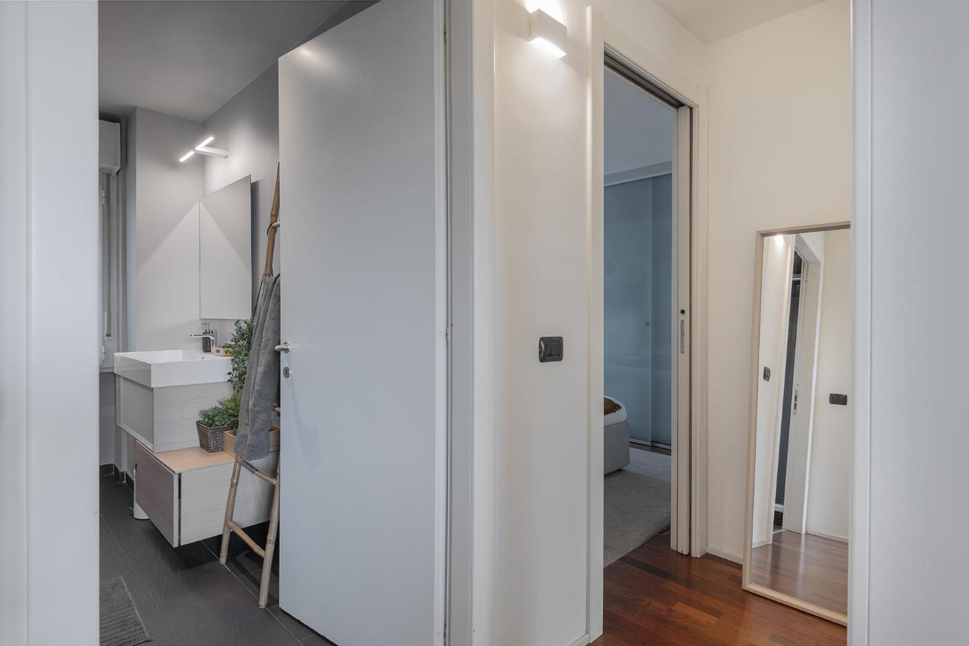 Giresio 41 - Your Penthouse With Rooftop Garden In Milano Navigli - Wifi Luaran gambar
